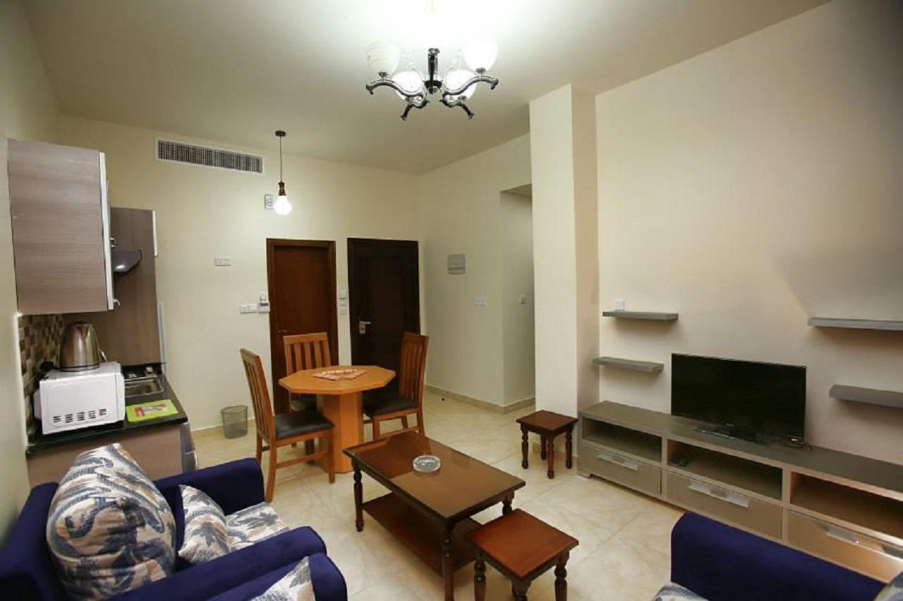 Al Jawad Suites Aqaba Exterior photo