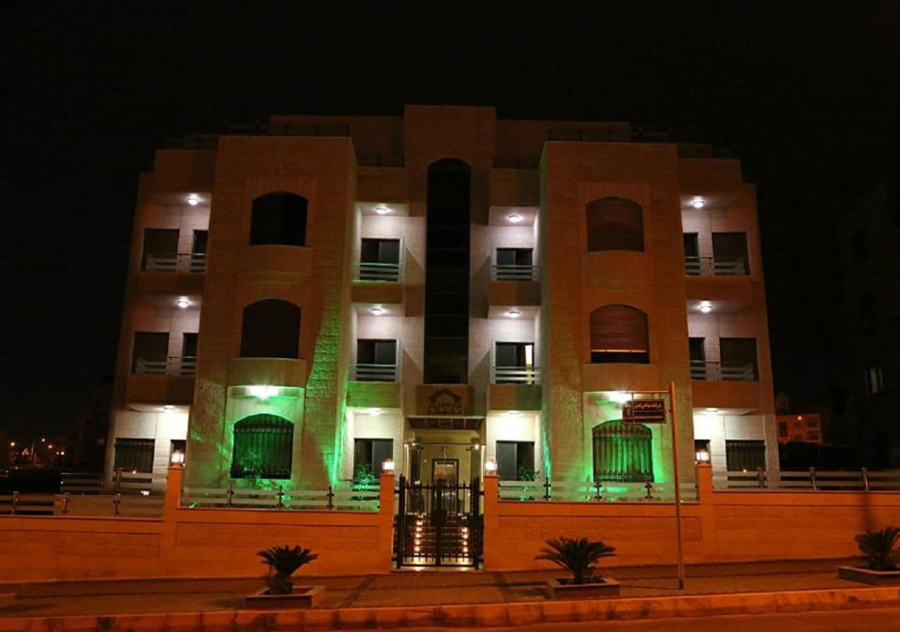Al Jawad Suites Aqaba Exterior photo