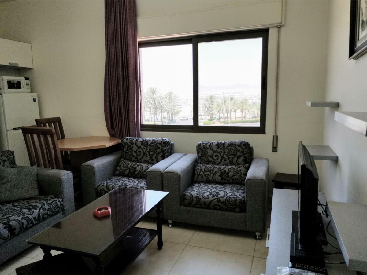 Al Jawad Suites Aqaba Exterior photo