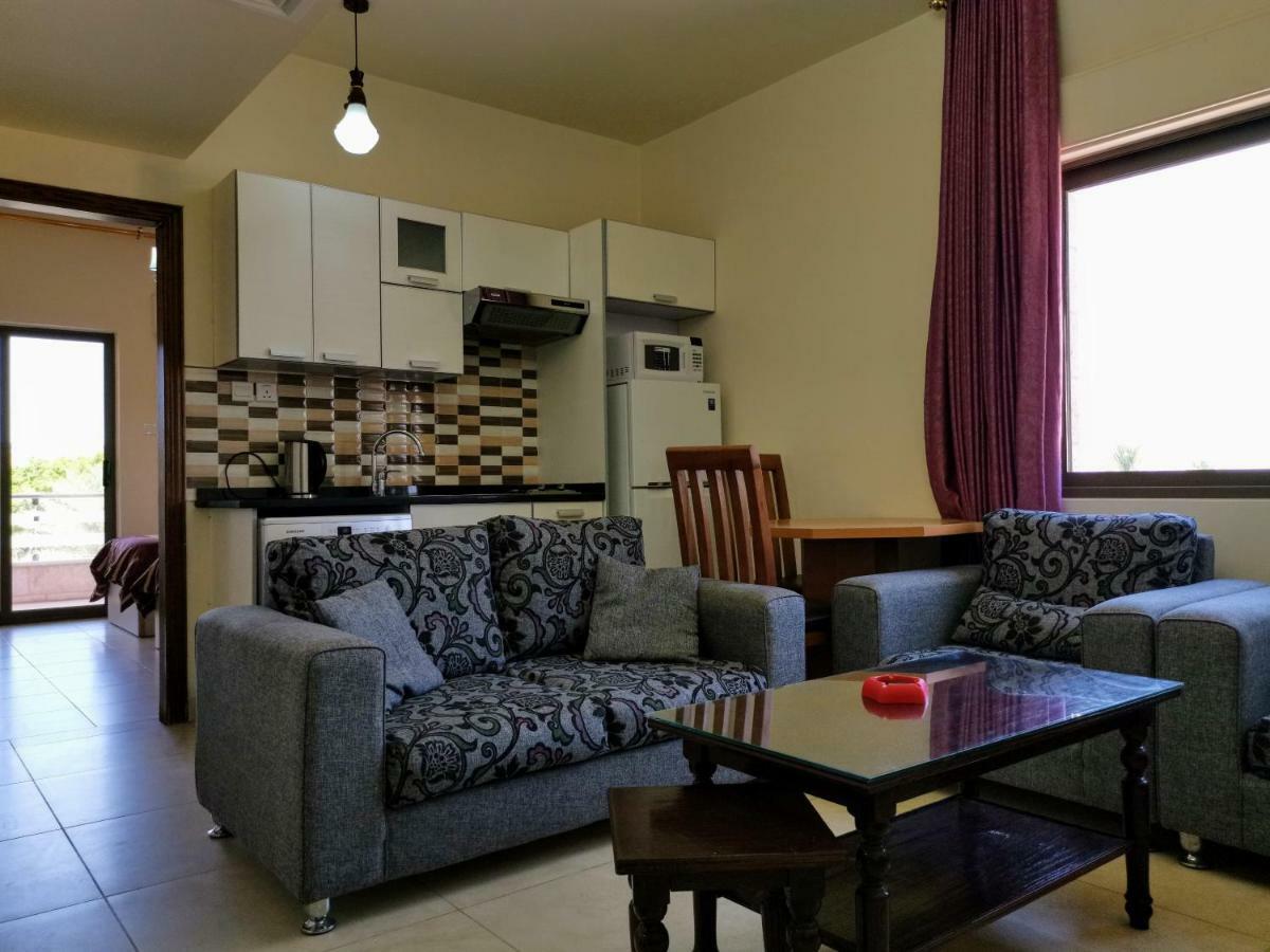 Al Jawad Suites Aqaba Exterior photo