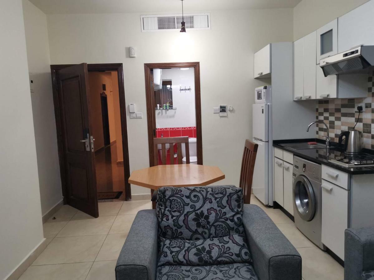Al Jawad Suites Aqaba Exterior photo